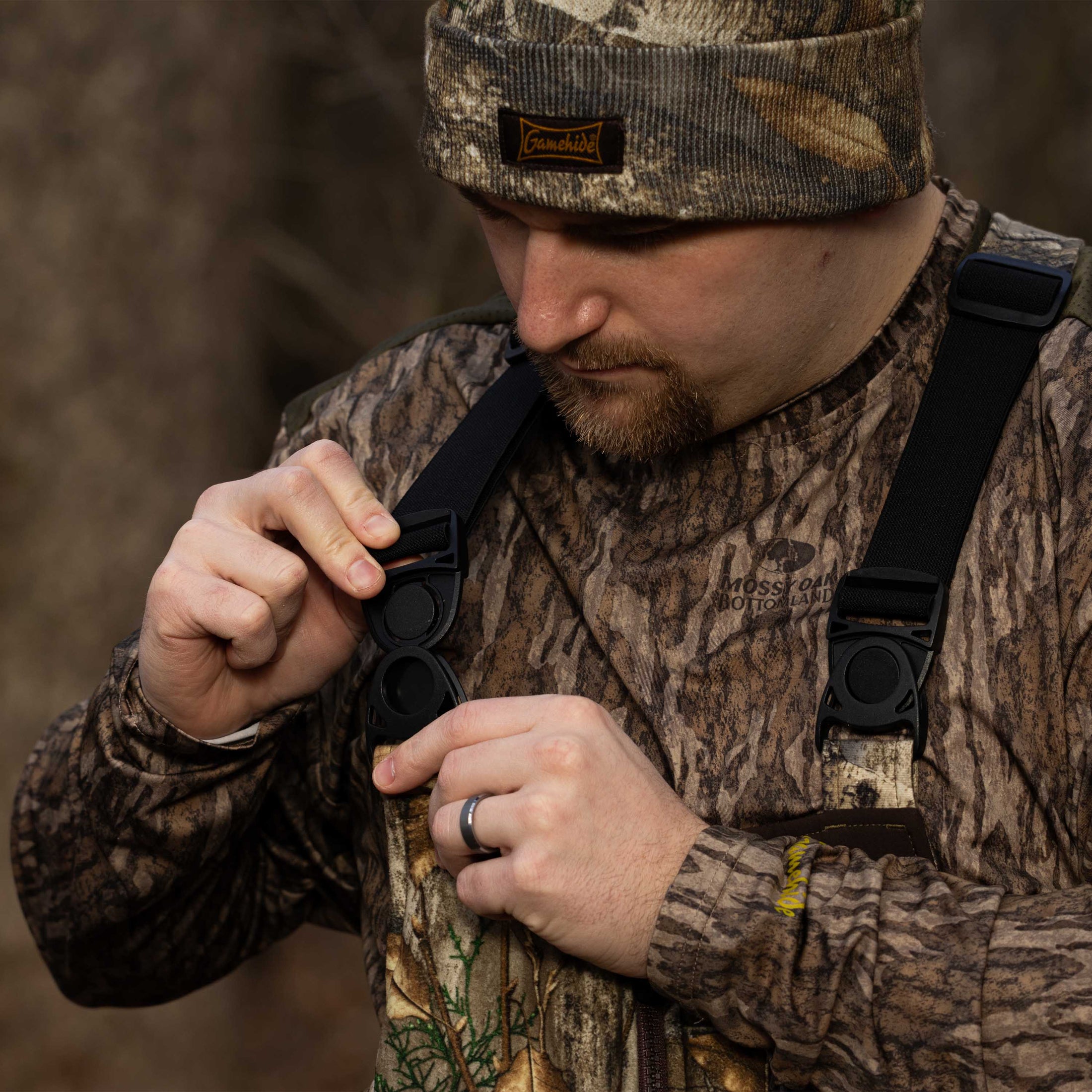 primaloft hunting bib buckles